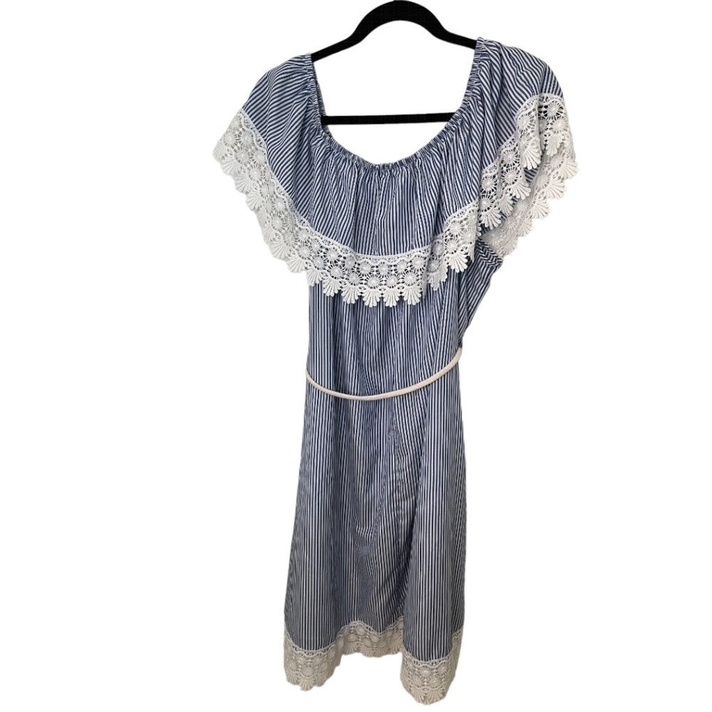 New LOOK Blue White Striped Lace Accent Sleeveless Dress Size 2X Plus Size - Picture 4 of 4